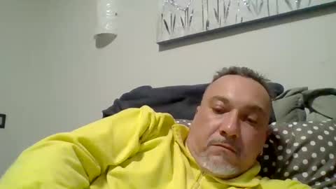 Snapshot of olimpio1230 chatting on January 2025 05:41:01 PM olimpio1230 online show from January 2025 05:41:01 PM