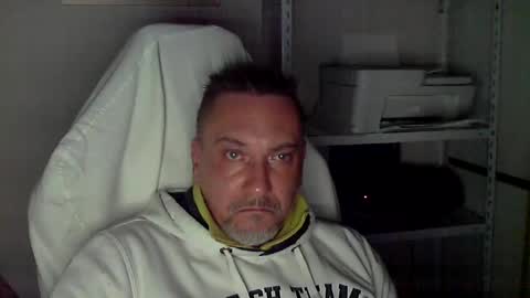 Snapshot of olimpio1230 chatting on February 2025 04:53:01 PM olimpio1230 online show from February 2025 04:53:01 PM