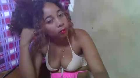 olinaa online show from May 2026 02:02:01 PM