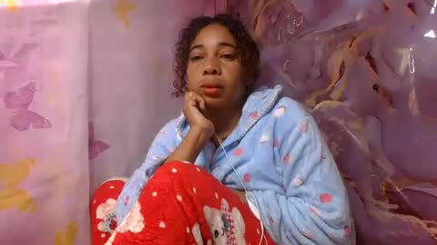 Snapshot of olinaa chatting on June 2026 05:25:01 AM olinaa online show from June 2026 05:25:01 AM