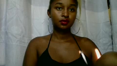 Snapshot of olinah610 chatting on July 2026 05:09:02 AM olinah610 online show from July 2026 05:09:02 AM