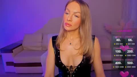 Snapshot of oliva_candy chatting on April 2026 08:55:01 PM oliva_candy online show from April 2026 08:55:01 PM