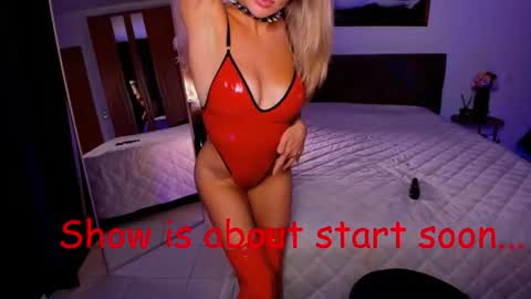 Snapshot of oliva_candy chatting on June 2026 07:50:01 PM oliva_candy online show from June 2026 07:50:01 PM