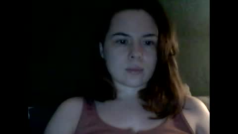 Snapshot of olivepeach chatting on April 2026 07:00:01 PM Oil online show from April 2026 07:00:01 PM