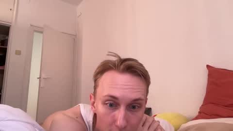 Oliver and Thomas online show from September 2025 08:58:02 AM