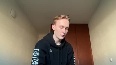 Oliver and Thomas online show from November 2025 01:58:01 PM