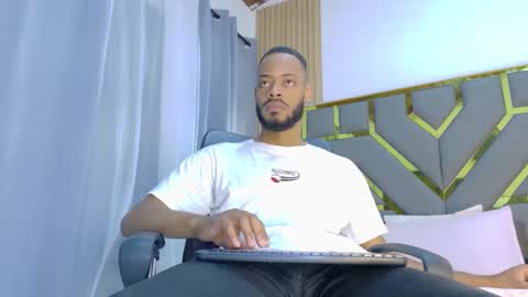 Oliver online show from April 2026 06:21:01 PM