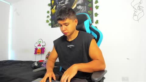 Oliver bray online show from January 2025 12:29:01 PM