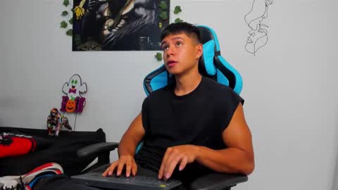 Oliver bray online show from February 2025 12:19:01 AM