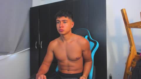 Oliver bray online show from November 2025 04:07:02 PM