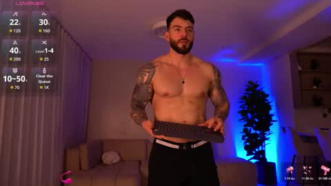 Snapshot of oliver_colt__ chatting on October 2025 11:26:02 PM oliver_colt__ online show from October 2025 11:26:02 PM