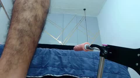 Snapshot of oliver_king_sex chatting on February 2025 08:03:01 PM Oliver Smith online show from February 2025 08:03:01 PM