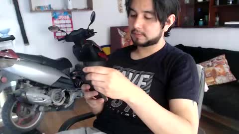 Snapshot of oliver_laid_2023 chatting on May 2026 07:45:02 PM oliver_laid_2023 online show from May 2026 07:45:02 PM