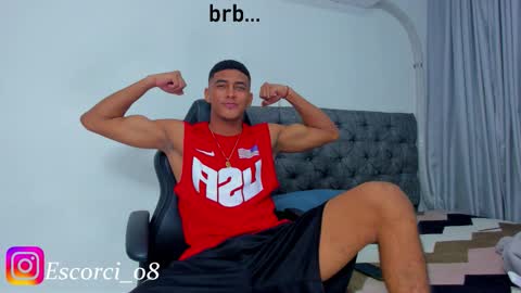 oliver_smith_2 online show from January 2026 05:26:01 PM