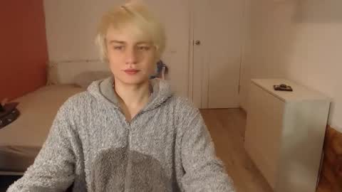 Oliver online show from January 2026 02:04:02 AM