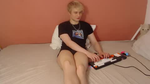 Oliver online show from April 2026 01:19:01 AM