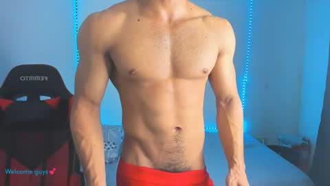 Snapshot of oliver_thompsson chatting on July 2026 03:53:02 AM oliver thompsson online show from July 2026 03:53:02 AM