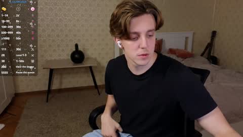 Oliver Evans online show from December 2024 12:39:01 AM