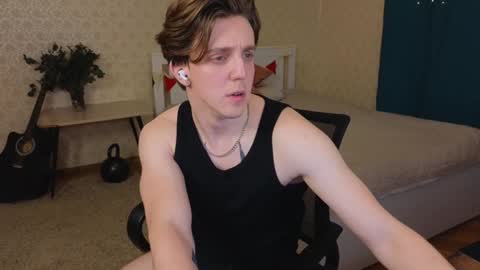 Oliver Evans online show from February 2025 12:39:01 AM