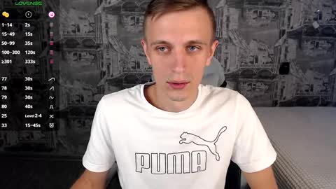 Snapshot of oliverfresh chatting on March 2025 08:08:01 AM Oliver online show from March 2025 08:08:01 AM