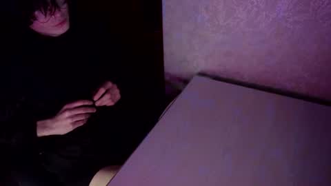 oliverrrtwink online show from March 2026 03:51:01 PM