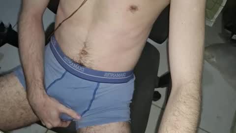 Snapshot of oliverwhte chatting on March 2026 03:17:01 AM oliverwhte online show from March 2026 03:17:01 AM