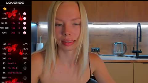 Snapshot of olivia_bells chatting on August 2026 08:45:01 PM Olivia 3 online show from August 2026 08:45:01 PM