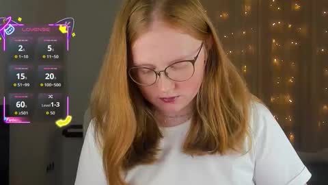 Olivia Date online show from October 2025 03:47:02 PM