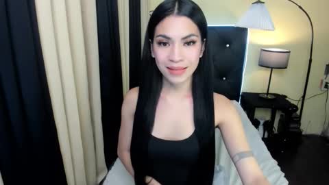 olivia_hotcummer online show from November 2025 02:34:02 AM
