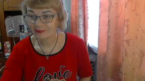 Olivia Mia online show from March 2026 06:03:02 AM