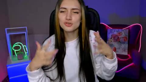 olivia_norton_ online show from November 2025 02:49:02 PM