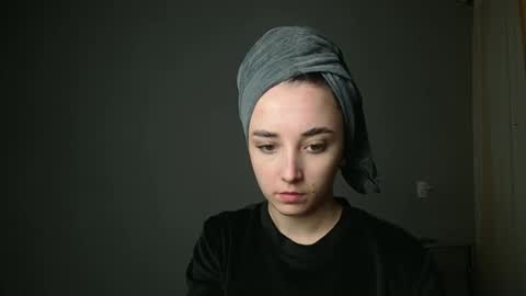 Olivia online show from February 2025 06:30:02 PM