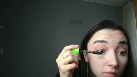 Olivia online show from February 2025 07:26:02 AM