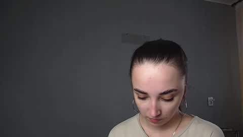 Olivia online show from March 2026 02:17:02 PM