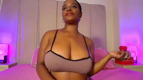 Snapshot of oliviabeneett chatting on July 2026 08:22:02 PM My name is olivia but can you call me Oli online show from July 2026 08:22:02 PM