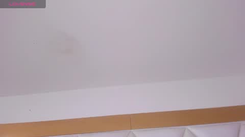 OLIVIA online show from January 2025 03:25:02 AM