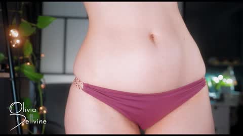 Olivia online show from January 2025 01:00:02 AM