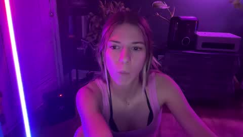 Snapshot of oliviahansleyy chatting on January 2025 03:30:01 AM Olivia online show from January 2025 03:30:01 AM