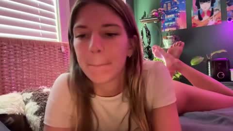 Snapshot of oliviahansleyy chatting on March 2025 09:37:01 PM Olivia online show from March 2025 09:37:01 PM