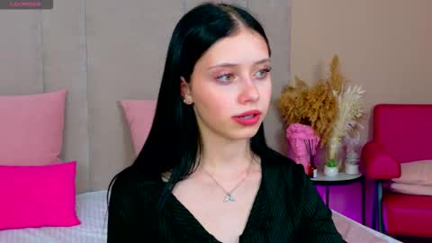 Snapshot of oliviakindes chatting on September 2025 05:35:01 PM Olivia online show from September 2025 05:35:01 PM