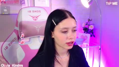 Snapshot of oliviakindes chatting on September 2025 05:47:02 PM Olivia online show from September 2025 05:47:02 PM