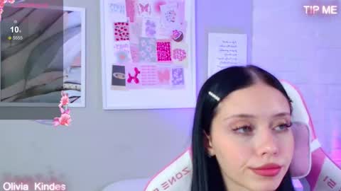 Snapshot of oliviakindes chatting on September 2025 05:14:01 PM Olivia online show from September 2025 05:14:01 PM