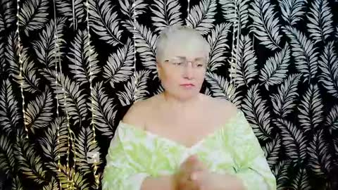 Kelly online show from June 2026 10:04:01 AM