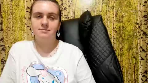 Snapshot of oliviasager chatting on May 2026 06:09:01 PM Mistress Olivia online show from May 2026 06:09:01 PM