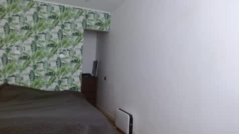 Olivia online show from November 2025 05:52:01 AM