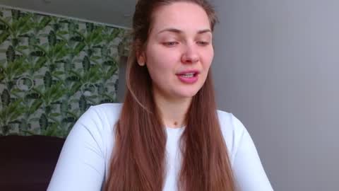 Olivia online show from April 2026 04:21:02 AM