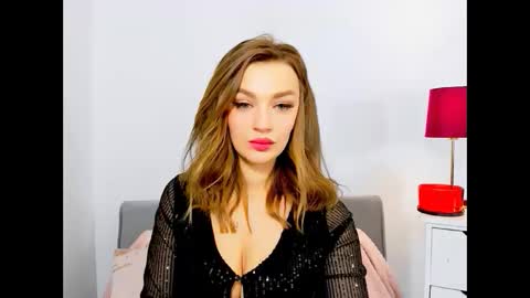 Snapshot of oliviawomen chatting on January 2025 04:11:01 PM OliviaWomen online show from January 2025 04:11:01 PM