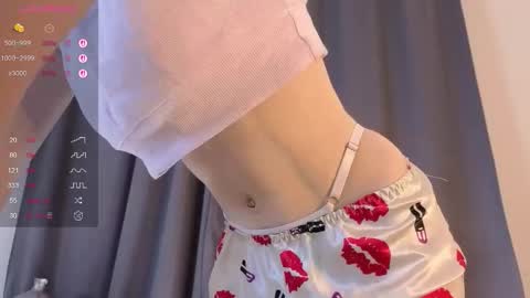 Sofia online show from November 2025 06:36:02 AM