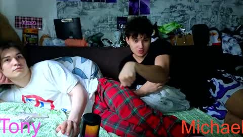 Snapshot of ololkd chatting on May 2026 10:36:01 AM Tony online show from May 2026 10:36:01 AM