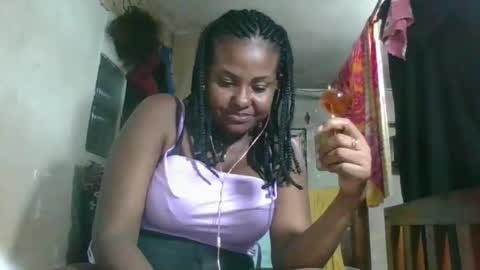 olyvienne90 online show from January 2026 09:37:02 AM